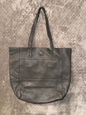 Joy Susan 100% Vegan Leather Large Tote Bag, Light blue pebbled